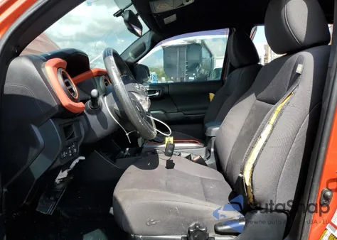 2017 Toyota Tacoma Double Cab из США, поврежденный, VIN 3TMCZ5ANXHM083925